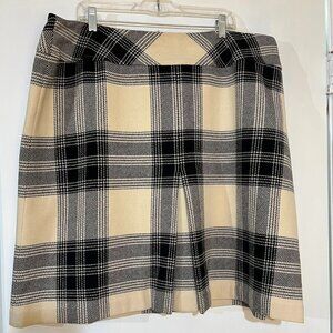 Talbots - Black & White Plaid wool skirt with pleats Size 20W